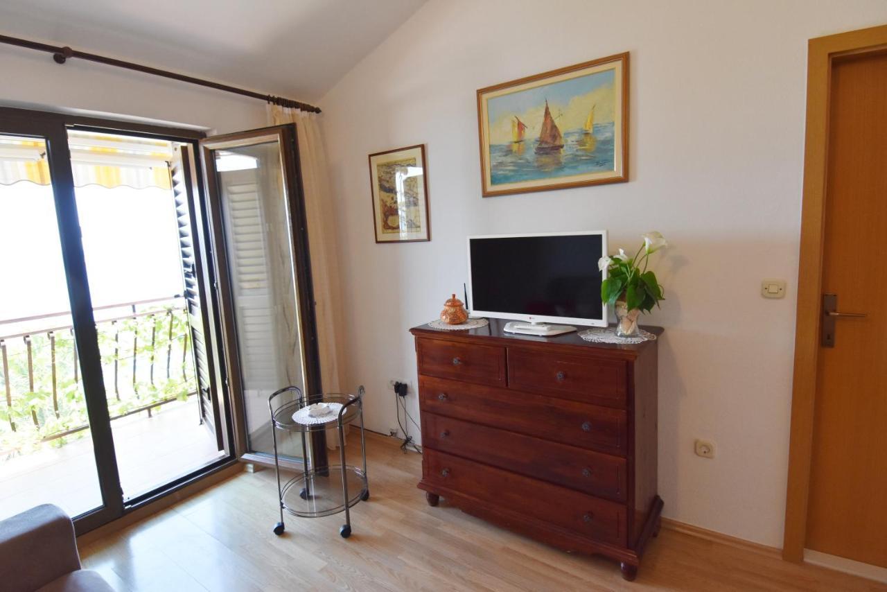 Villa Delfina Podgora Eksteriør bilde
